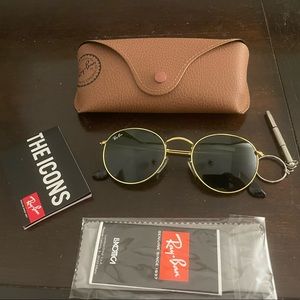 NEVER WORN Gold Rim Green Lens Circular Sunglasses.